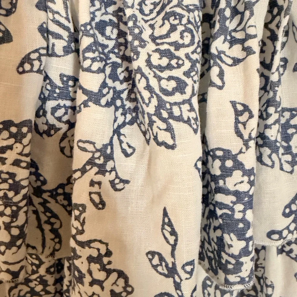 Victoria’s Secret Strapless Blue & White Floral Linen Maxi Dress XS (fits small) - Picture 5 of 5